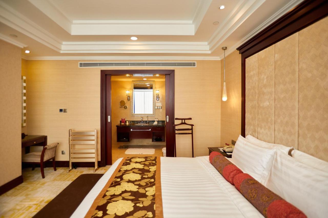 Soluxe Hotel Guangzhou - Overseas Buyers Registration Service&Canton Fair Free Shuttle Bus 15 Apr To 05 May Exterior photo
