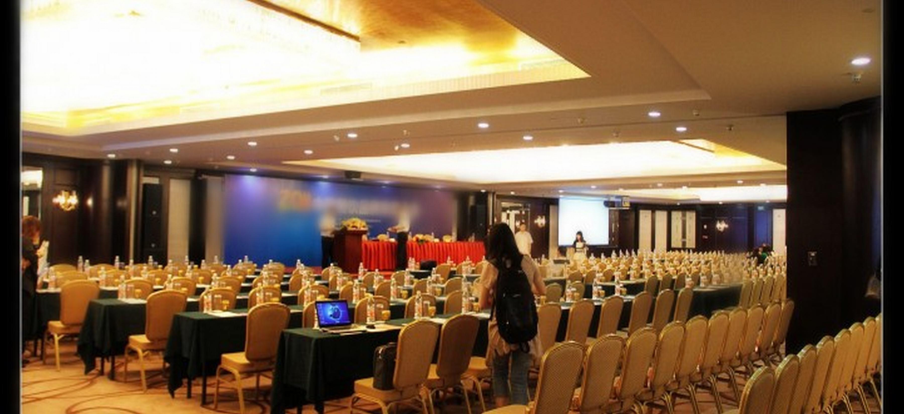 Soluxe Hotel Guangzhou - Overseas Buyers Registration Service&Canton Fair Free Shuttle Bus 15 Apr To 05 May Exterior photo