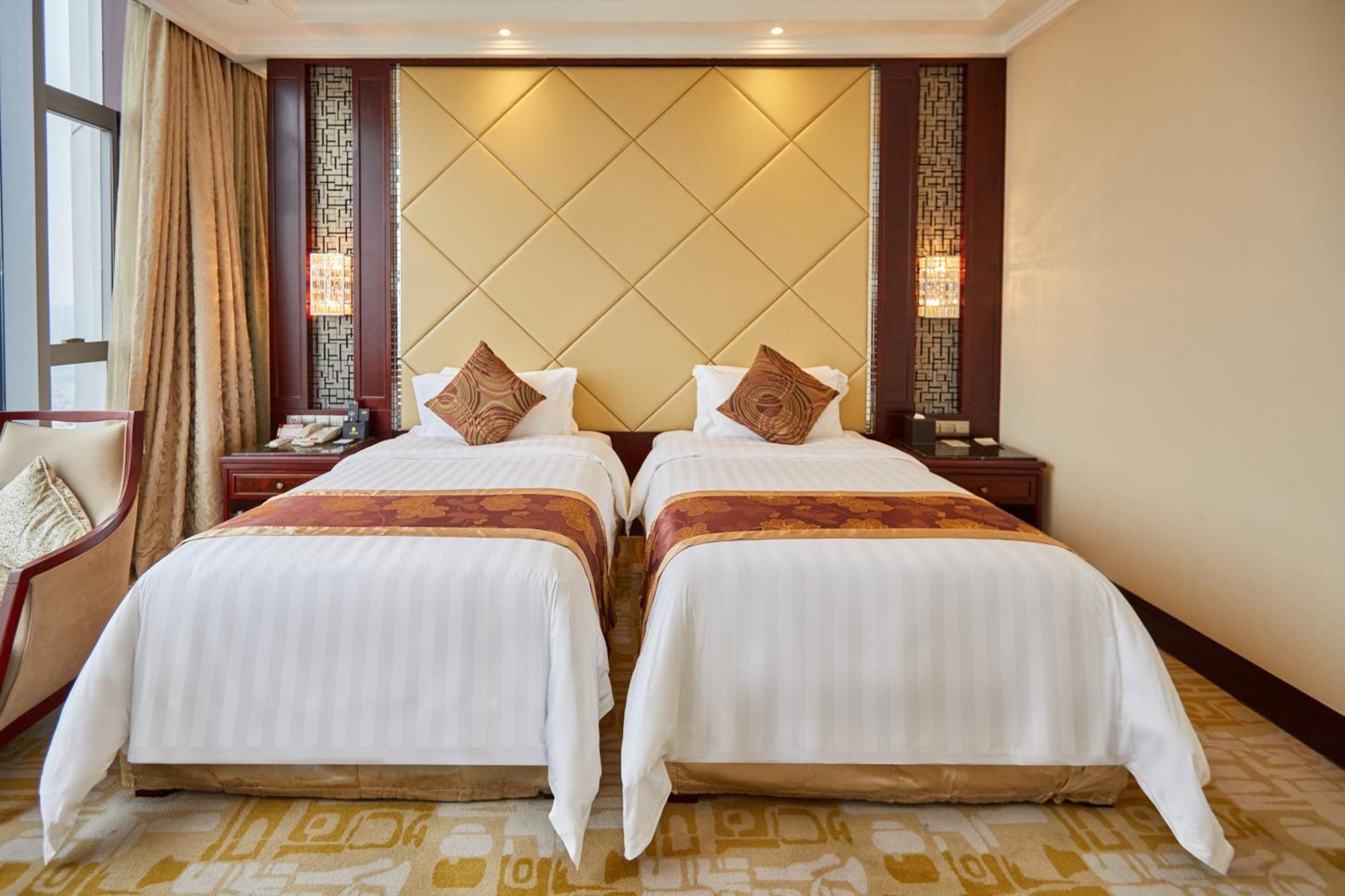 Soluxe Hotel Guangzhou - Overseas Buyers Registration Service&Canton Fair Free Shuttle Bus 15 Apr To 05 May Exterior photo